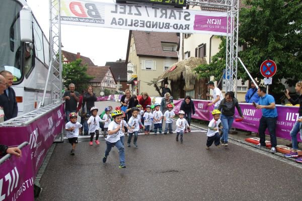 Kinder_2016