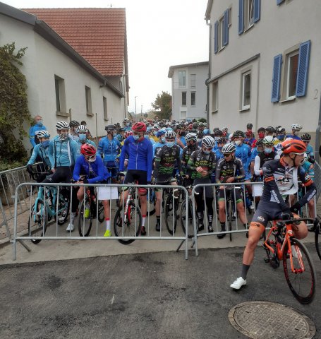 radrennen-2020-24